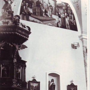 Stará fotka interiéru kostola
