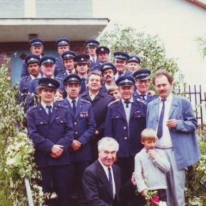 Účasť hasičov na cirkevnej oslave Božieho tela, rok 1995
